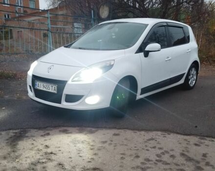 Белый Рено Сценик III, объемом двигателя 1.5 л и пробегом 312 тыс. км за 5900 $, фото 1 на Automoto.ua