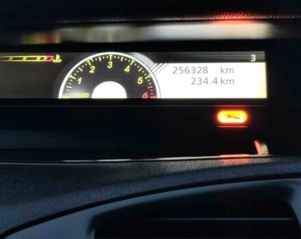 Білий Рено Сценік III, об'ємом двигуна 1.6 л та пробігом 260 тис. км за 7100 $, фото 17 на Automoto.ua