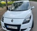 Білий Рено Сценік III, об'ємом двигуна 1.5 л та пробігом 280 тис. км за 7700 $, фото 1 на Automoto.ua