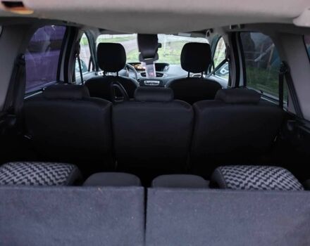 Білий Рено Сценік III, об'ємом двигуна 1.6 л та пробігом 260 тис. км за 7100 $, фото 15 на Automoto.ua