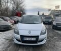 Белый Рено Сценик III, объемом двигателя 1.5 л и пробегом 300 тыс. км за 6200 $, фото 1 на Automoto.ua
