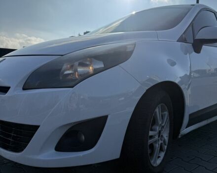 Белый Рено Сценик III, объемом двигателя 1.5 л и пробегом 390 тыс. км за 4900 $, фото 10 на Automoto.ua