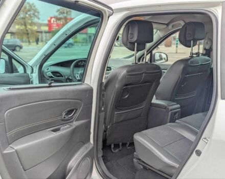 Білий Рено Сценік III, об'ємом двигуна 1.5 л та пробігом 280 тис. км за 8500 $, фото 12 на Automoto.ua