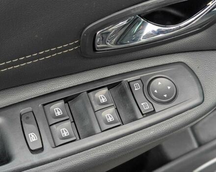 Білий Рено Сценік III, об'ємом двигуна 1.5 л та пробігом 280 тис. км за 8500 $, фото 8 на Automoto.ua