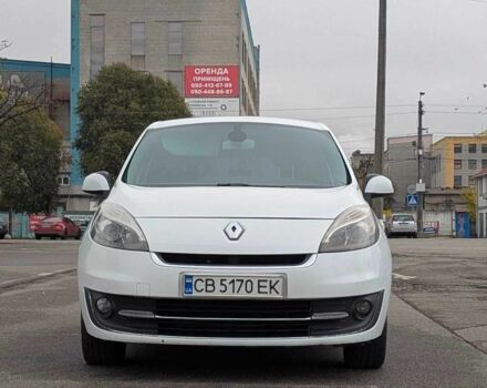Білий Рено Сценік III, об'ємом двигуна 1.5 л та пробігом 280 тис. км за 8500 $, фото 1 на Automoto.ua