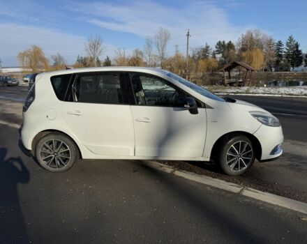 Белый Рено Сценик III, объемом двигателя 1.5 л и пробегом 205 тыс. км за 8000 $, фото 4 на Automoto.ua