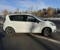Белый Рено Сценик III, объемом двигателя 1.5 л и пробегом 205 тыс. км за 8000 $, фото 4 на Automoto.ua