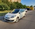 Білий Рено Сценік III, об'ємом двигуна 1.6 л та пробігом 262 тис. км за 9500 $, фото 1 на Automoto.ua
