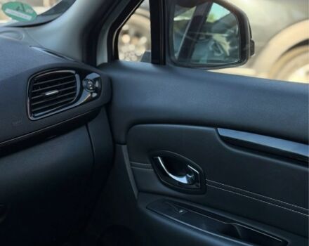 Белый Рено Сценик III, объемом двигателя 1.6 л и пробегом 211 тыс. км за 8700 $, фото 9 на Automoto.ua