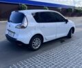 Белый Рено Сценик III, объемом двигателя 1.5 л и пробегом 262 тыс. км за 8200 $, фото 2 на Automoto.ua