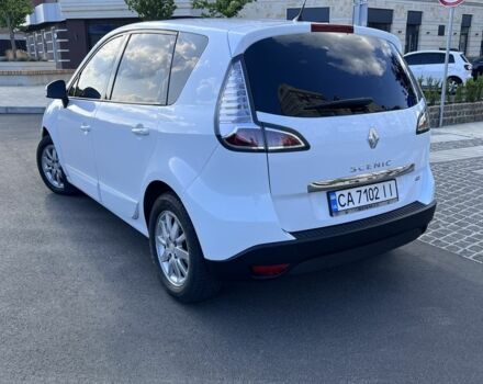 Белый Рено Сценик III, объемом двигателя 1.5 л и пробегом 262 тыс. км за 8200 $, фото 4 на Automoto.ua