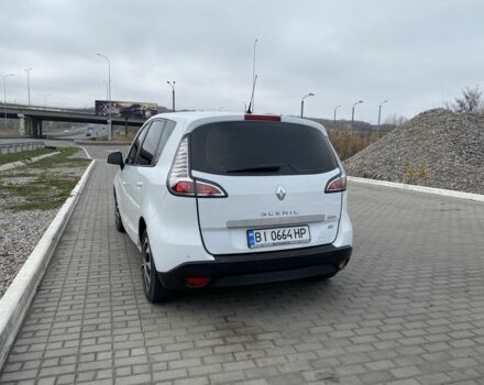 Белый Рено Сценик III, объемом двигателя 1.5 л и пробегом 188 тыс. км за 7800 $, фото 4 на Automoto.ua