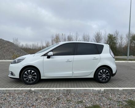 Белый Рено Сценик III, объемом двигателя 1.5 л и пробегом 188 тыс. км за 7800 $, фото 2 на Automoto.ua