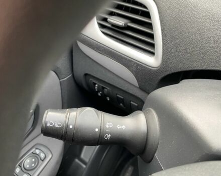 Белый Рено Сценик III, объемом двигателя 1.5 л и пробегом 188 тыс. км за 7800 $, фото 19 на Automoto.ua