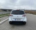 Белый Рено Сценик III, объемом двигателя 1.5 л и пробегом 188 тыс. км за 7800 $, фото 5 на Automoto.ua
