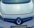 Белый Рено Сценик III, объемом двигателя 1.5 л и пробегом 266 тыс. км за 12000 $, фото 3 на Automoto.ua