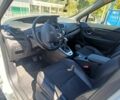Белый Рено Сценик III, объемом двигателя 1.5 л и пробегом 266 тыс. км за 12000 $, фото 4 на Automoto.ua