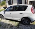 Белый Рено Сценик III, объемом двигателя 1.6 л и пробегом 204 тыс. км за 5500 $, фото 1 на Automoto.ua