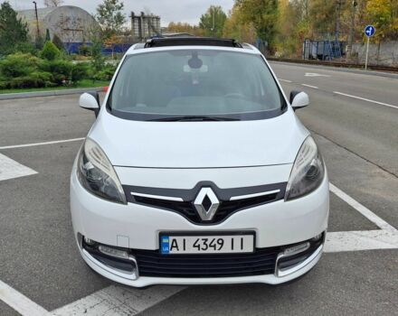 Білий Рено Сценік III, об'ємом двигуна 1.5 л та пробігом 252 тис. км за 7600 $, фото 4 на Automoto.ua