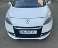 Белый Рено Сценик III, объемом двигателя 1.5 л и пробегом 340 тыс. км за 6700 $, фото 3 на Automoto.ua