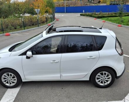 Білий Рено Сценік III, об'ємом двигуна 1.5 л та пробігом 252 тис. км за 7600 $, фото 2 на Automoto.ua