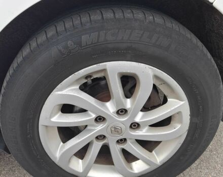 Білий Рено Сценік III, об'ємом двигуна 1.5 л та пробігом 252 тис. км за 7600 $, фото 10 на Automoto.ua