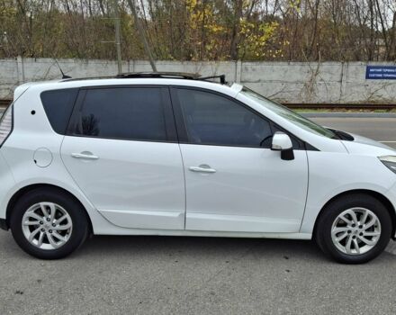 Білий Рено Сценік III, об'ємом двигуна 1.5 л та пробігом 252 тис. км за 7600 $, фото 5 на Automoto.ua