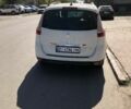 Белый Рено Сценик III, объемом двигателя 1.6 л и пробегом 207 тыс. км за 10984 $, фото 5 на Automoto.ua