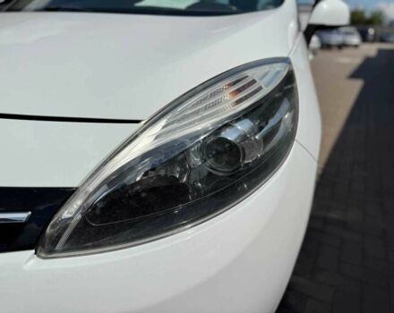 Белый Рено Сценик III, объемом двигателя 1.5 л и пробегом 197 тыс. км за 10500 $, фото 2 на Automoto.ua