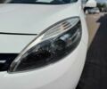 Белый Рено Сценик III, объемом двигателя 1.5 л и пробегом 197 тыс. км за 10500 $, фото 2 на Automoto.ua