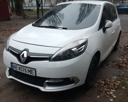 Белый Рено Сценик III, объемом двигателя 1.5 л и пробегом 180 тыс. км за 8000 $, фото 1 на Automoto.ua