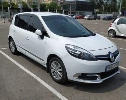 Белый Рено Сценик III, объемом двигателя 1.5 л и пробегом 224 тыс. км за 9100 $, фото 1 на Automoto.ua