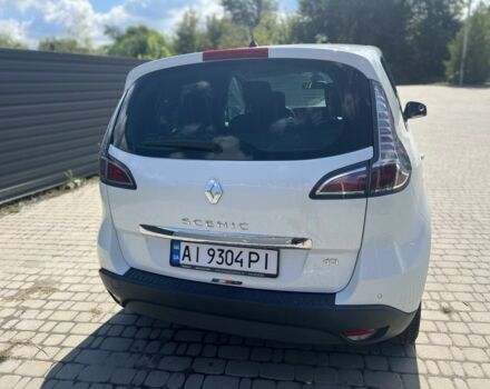 Белый Рено Сценик III, объемом двигателя 1.6 л и пробегом 184 тыс. км за 10000 $, фото 4 на Automoto.ua