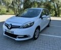Белый Рено Сценик III, объемом двигателя 1 л и пробегом 205 тыс. км за 9850 $, фото 3 на Automoto.ua
