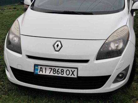 Білий Рено Сценік III, об'ємом двигуна 1.6 л та пробігом 260 тис. км за 7100 $, фото 1 на Automoto.ua