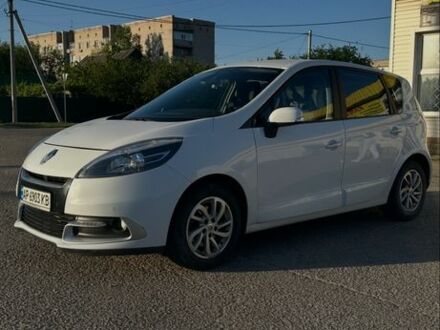 Белый Рено Сценик III, объемом двигателя 1.5 л и пробегом 189 тыс. км за 7500 $, фото 1 на Automoto.ua