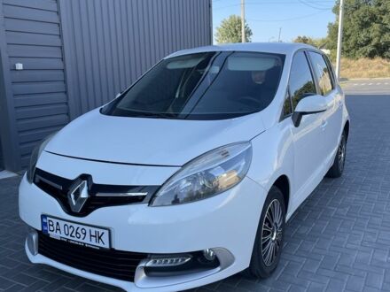 Белый Рено Сценик III, объемом двигателя 1.5 л и пробегом 280 тыс. км за 7900 $, фото 1 на Automoto.ua
