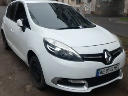 Білий Рено Сценік III, об'ємом двигуна 1.5 л та пробігом 180 тис. км за 8000 $, фото 1 на Automoto.ua