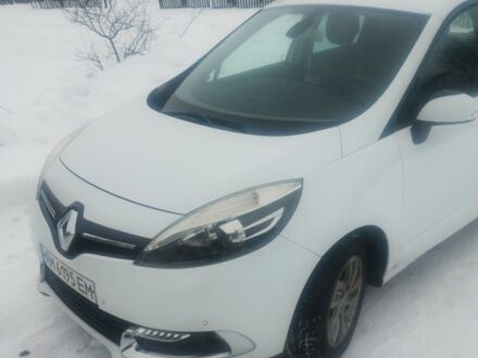 Білий Рено Сценік III, об'ємом двигуна 2 л та пробігом 348 тис. км за 7763 $, фото 1 на Automoto.ua