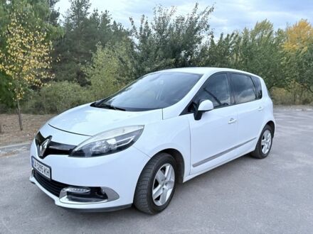 Белый Рено Сценик III, объемом двигателя 1.5 л и пробегом 205 тыс. км за 9500 $, фото 1 на Automoto.ua