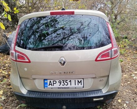 Рено Сценик III 2011 в Чернигове на Automoto.ua Бежевый Рено Сценик III, объемом двигателя 1.6 л и пробегом 285 тыс. км за 6500 $, фото 3 на Automoto.ua