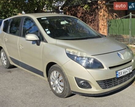 Бежевий Рено Сценік III, об'ємом двигуна 1.5 л та пробігом 231 тис. км за 6300 $, фото 4 на Automoto.ua