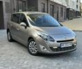 Бежевий Рено Сценік III, об'ємом двигуна 2 л та пробігом 250 тис. км за 6469 $, фото 1 на Automoto.ua