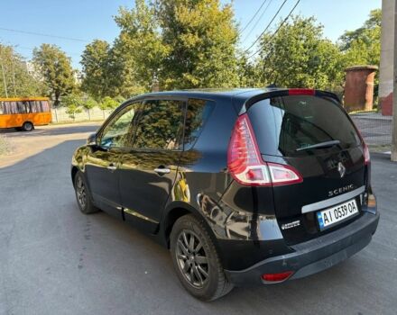 Рено Сценік III 2009 у Фастове на Automoto.ua Чорний Рено Сценік III, об'ємом двигуна 1.9 л та пробігом 275 тис. км за 6400 $, фото 4 на Automoto.ua