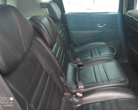 Черный Рено Сценик III, объемом двигателя 2 л и пробегом 238 тыс. км за 7600 $, фото 5 на Automoto.ua