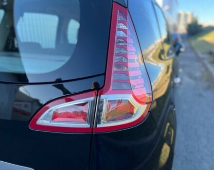 Черный Рено Сценик III, объемом двигателя 1.5 л и пробегом 190 тыс. км за 8550 $, фото 7 на Automoto.ua