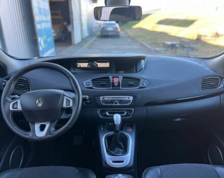 Черный Рено Сценик III, объемом двигателя 1.5 л и пробегом 190 тыс. км за 8550 $, фото 15 на Automoto.ua