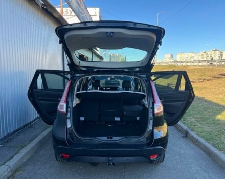 Черный Рено Сценик III, объемом двигателя 1.5 л и пробегом 190 тыс. км за 8550 $, фото 14 на Automoto.ua