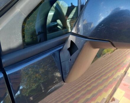 Черный Рено Сценик III, объемом двигателя 1.4 л и пробегом 250 тыс. км за 6500 $, фото 13 на Automoto.ua