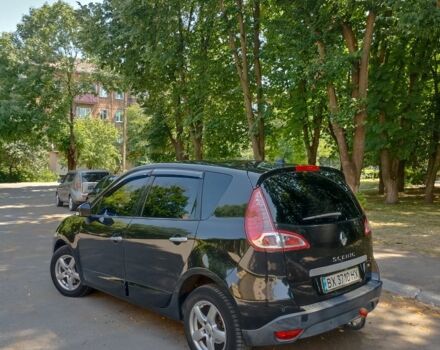 Черный Рено Сценик III, объемом двигателя 1.4 л и пробегом 270 тыс. км за 4100 $, фото 2 на Automoto.ua